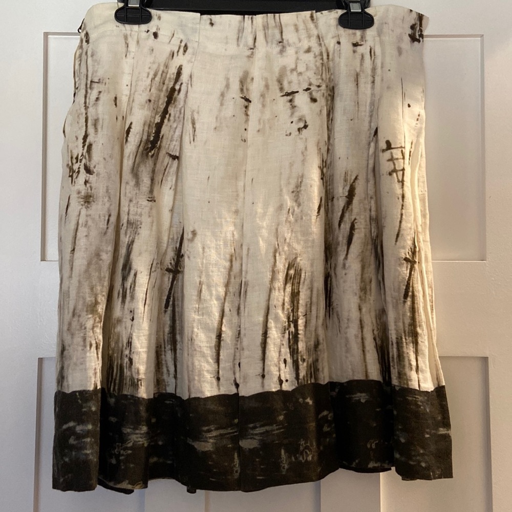 Linen pleated skirt; brown with hues of blue grey